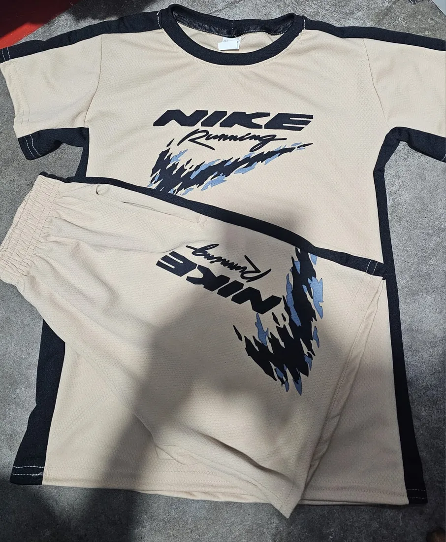 Conjunto Running bege